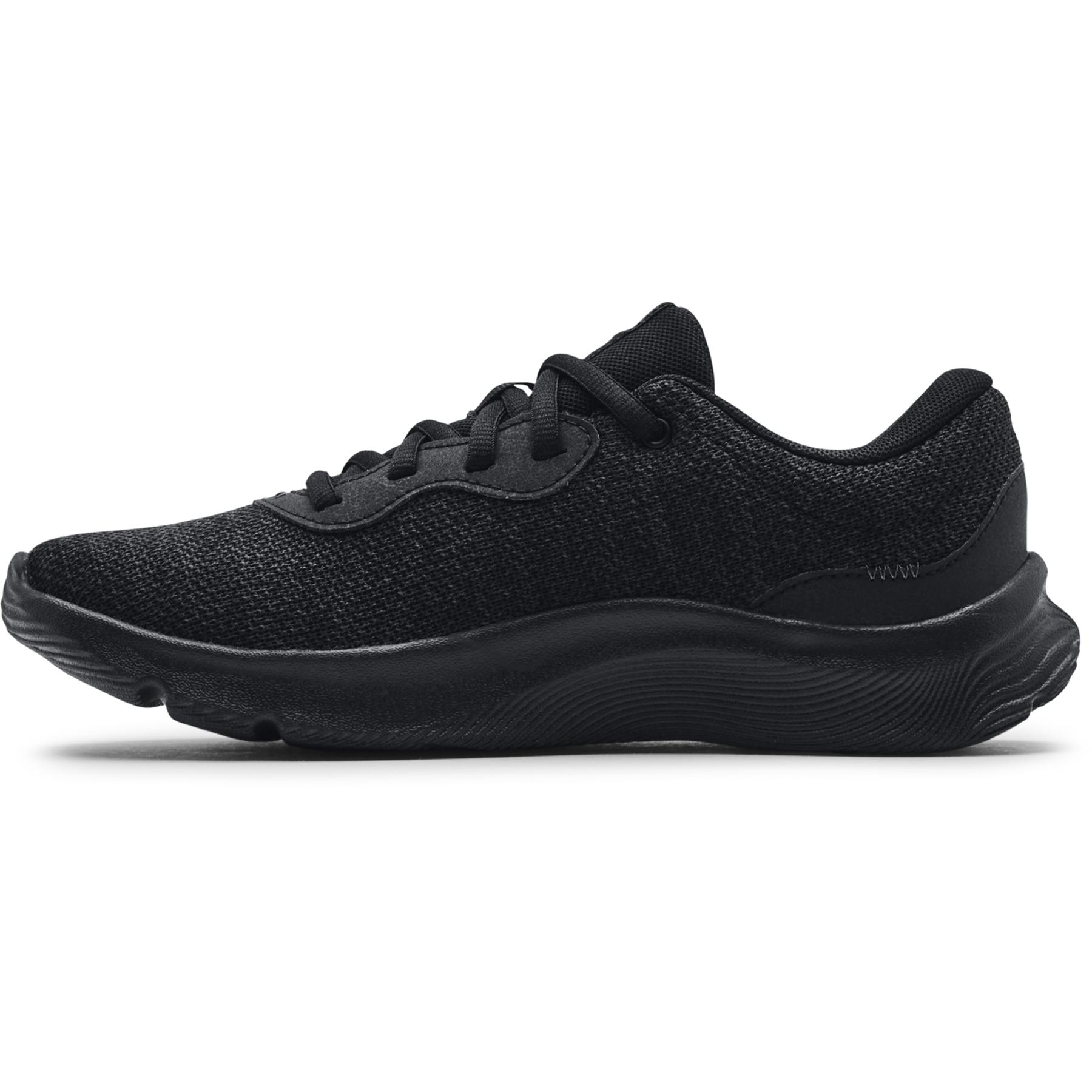 product/u/n/under-armour_3024131-002_13-nw050624.jpg