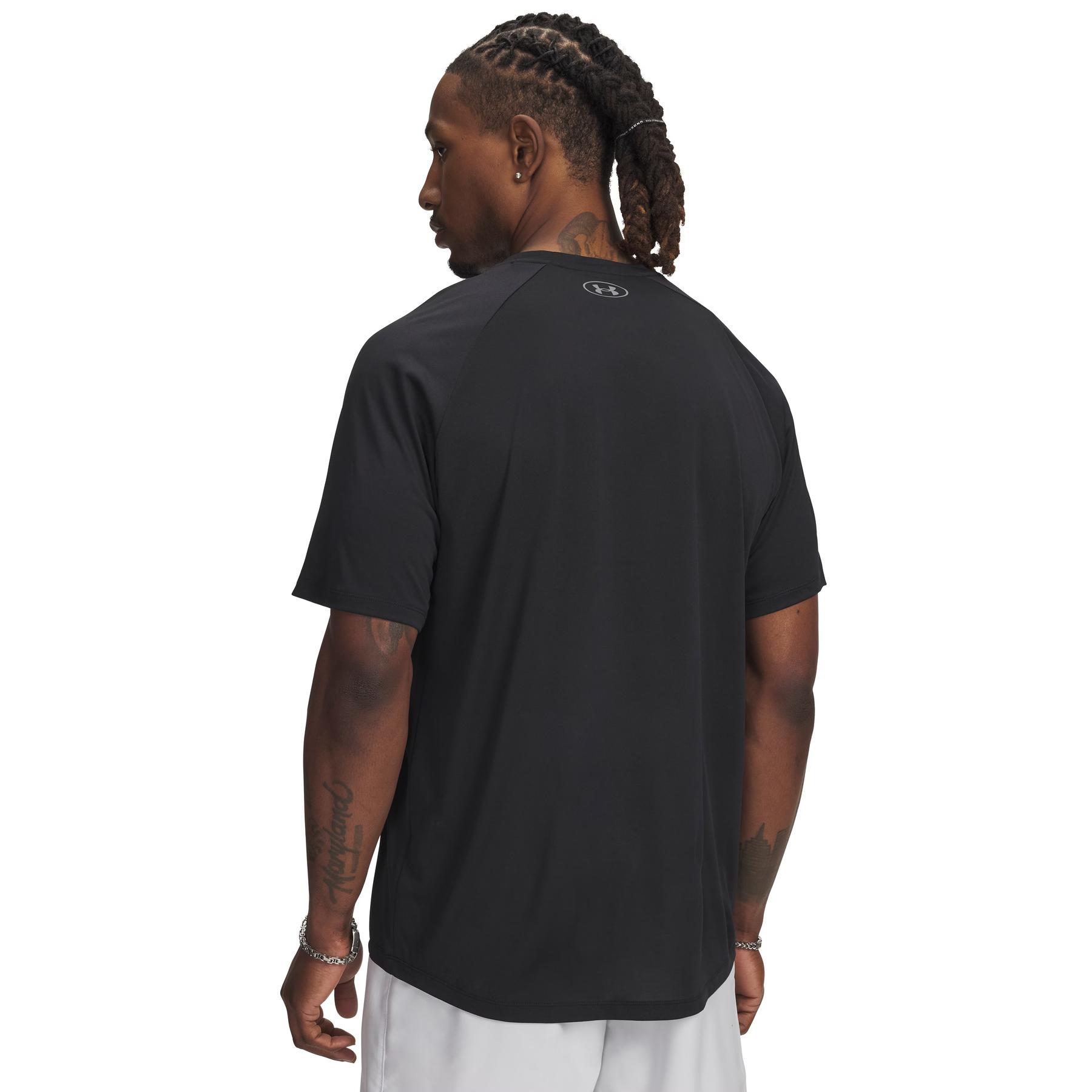 product/u/n/under-armour_6005116-001_black_2.jpg