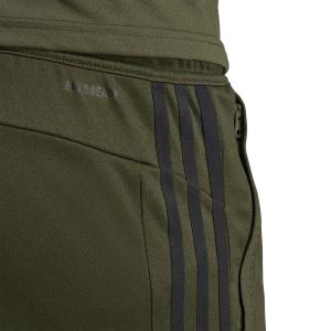 product/2/0/2025_09_adidas_jp4980_6_apparel_on_model_detail_view_2_white.jpg