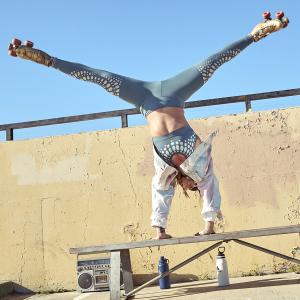 product/a/d/adidas_ft3148_4_apparel_photography_heromrktng_view_1_white_nw23.jpg