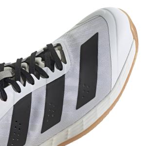product/a/d/adidas_gx3768_9_footwear_photography_detail_view_2_white_000.jpg