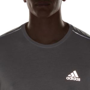 product/a/d/adidas_hi2373_8_apparel_on_model_detail_view_2_white.jpg