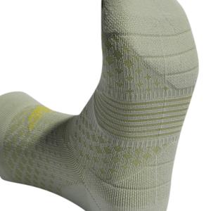 product/a/d/adidas_hn1585_2_hardware_photography_detail_view_1_white.jpg