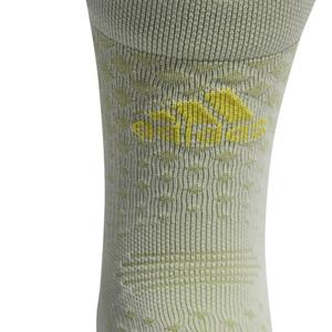 product/a/d/adidas_hn1585_3_hardware_photography_detail_view_2_white.jpg