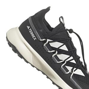 product/a/d/adidas_hq0941_8_footwear_photography_detail_view_1_white_000.jpg