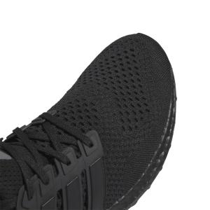 product/a/d/adidas_hq4199_8_footwear_photography_detail_view_1_white.jpg
