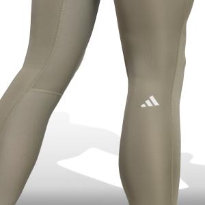 product/a/d/adidas_ic2165_7_apparel_on_model_detail_view_2_white.jpg