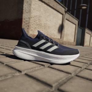 product/a/d/adidas_id8817_16_footwear_photography_heromrktng_view_3.jpg
