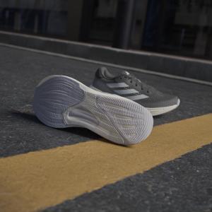 product/a/d/adidas_ig5837_19_footwear_photography_heromrktng_view_4_white-nw032224.jpg