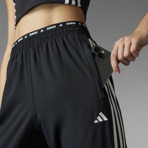 product/a/d/adidas_is0379_15_apparel_photography_heromrktng_view_7-nw052224.jpg
