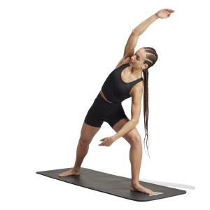 product/a/d/adidas_it2726_7_apparel_on_model_walking_view_white.jpg