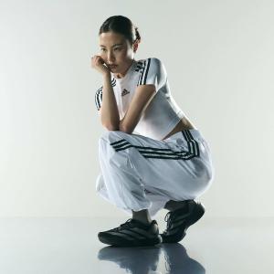 product/a/d/adidas_jp7147_15_footwear_photography_heromrktng_view_2-nw091625.jpg