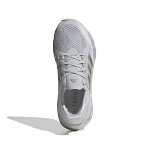 product/a/d/adidas_jq2917_3_footwear_photography_top_portrait_view_white-nw091625.jpg