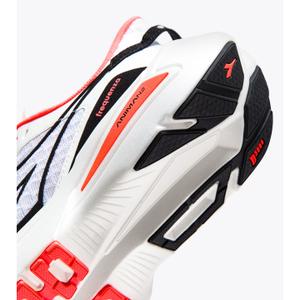 product/d/i/diadora_101.180249-c8990_nero-bianco-albicocca-fluo_4.jpg