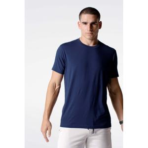 product/f/a/fabletics_ss2044523-3570_classic-white_7.jpg
