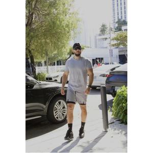 product/f/a/fabletics_ss2044523-3813_classic-grey-heather_6.jpg