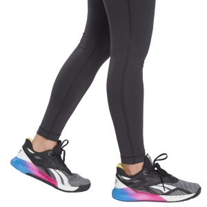 product/g/i/gi4987_app_on-model_detail-2_white.jpg