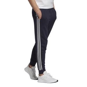 product/g/k/gk8888_app_on-model_walking_white.jpg