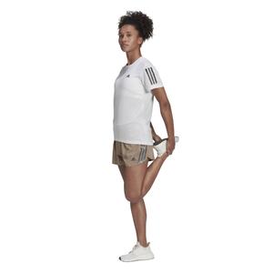 product/h/b/hb9375_app_on-model_walking_white.jpg