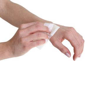qw0301-serviettes-sans-alcool-powercare-x100-blanc-tu