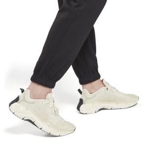 product/r/e/reebok_h54769_6_apparel_on_model_detail_view_2_white.jpg