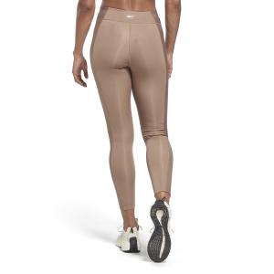 product/r/e/reebok_ha4369_3_apparel_on_model_back_view_white.jpg