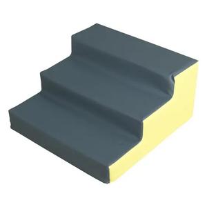 05086-b46-406-tapis-petite-echelle-softee-amarillo-gris-60x60x30-cm