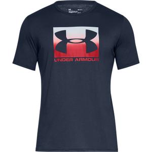 1329581-408-t-shirt-under-armour-boxed-sportstyle-bleu-marine-rouge